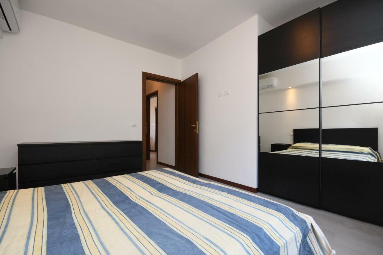 Il Roseto 12 Apartment *