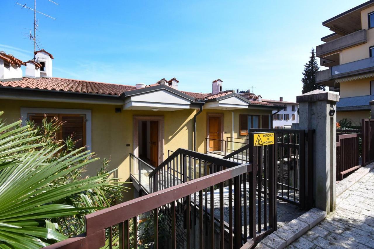 Appartamento Il Roseto 12 *